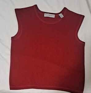 Valerie Stevens Red Knit 85% Silk 15% Cashmere Tank Top
